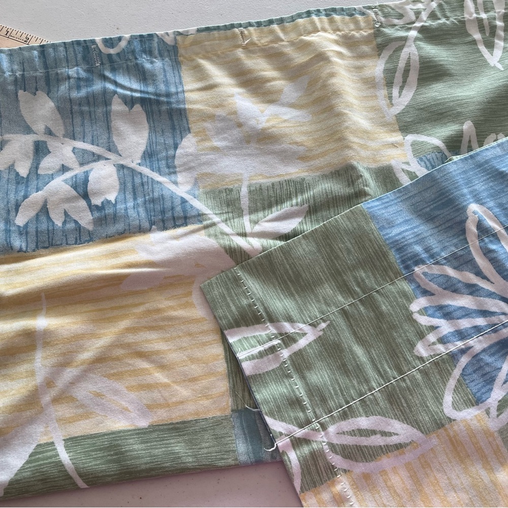 Vintage Wamsutta shower curtain and matching window Valance/curtain